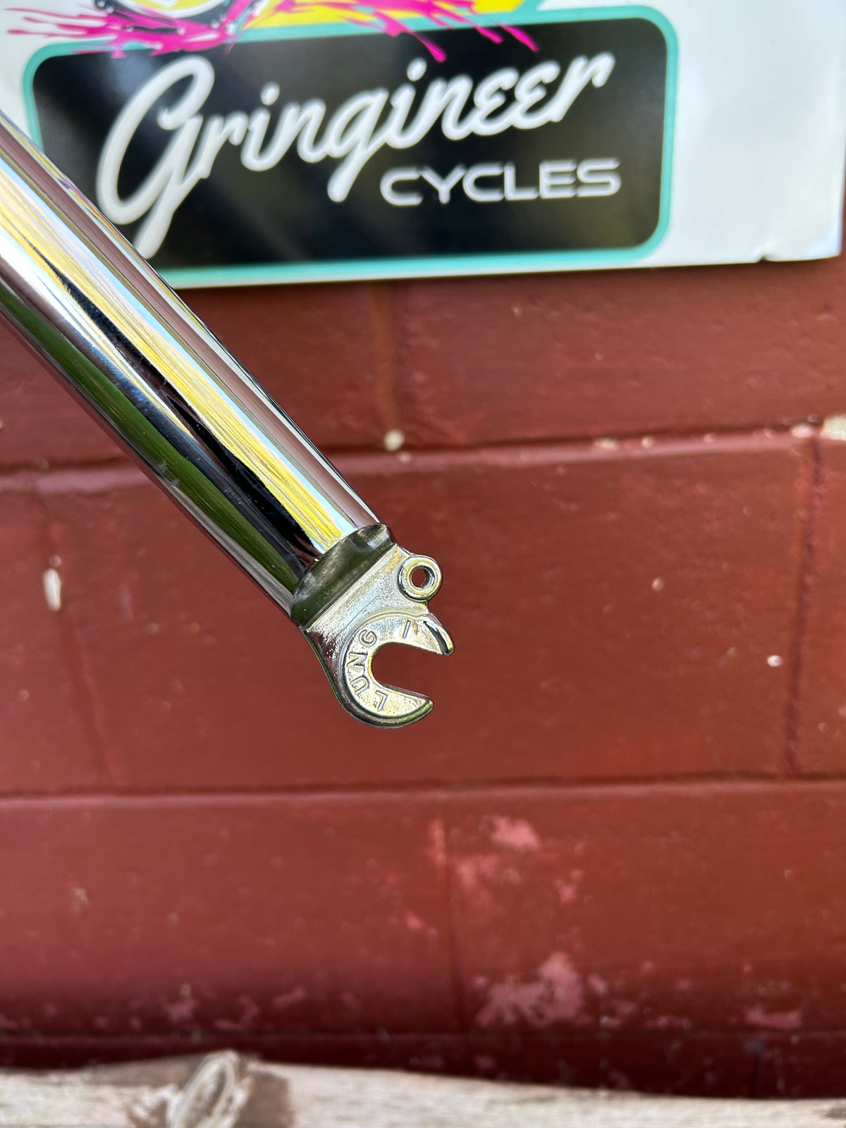 Chrome 26" 1 Inch Threaded Rigid Fork NOS