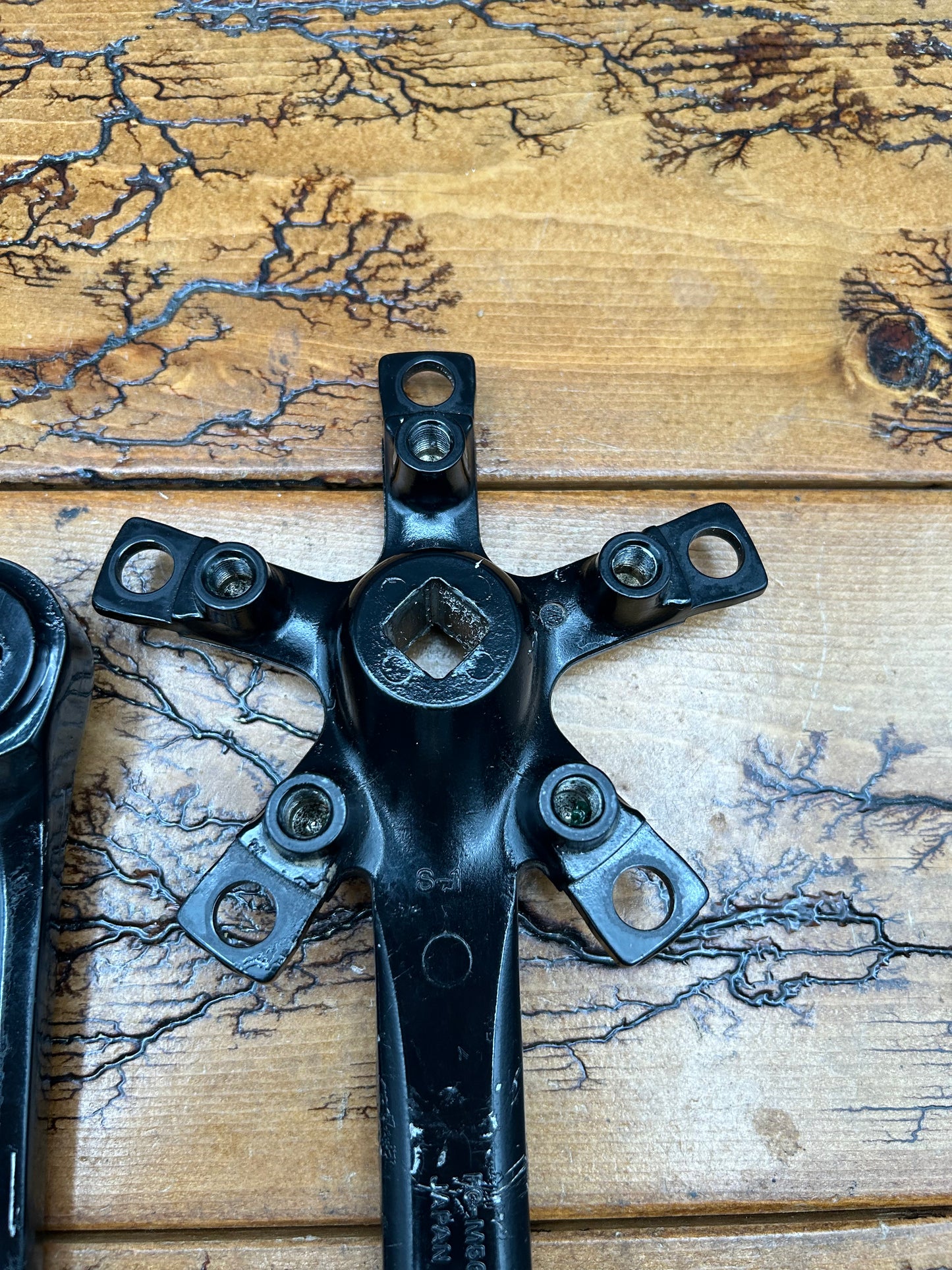 Shimano Deore LX FC-M560 175mm Square Taper Crankarms