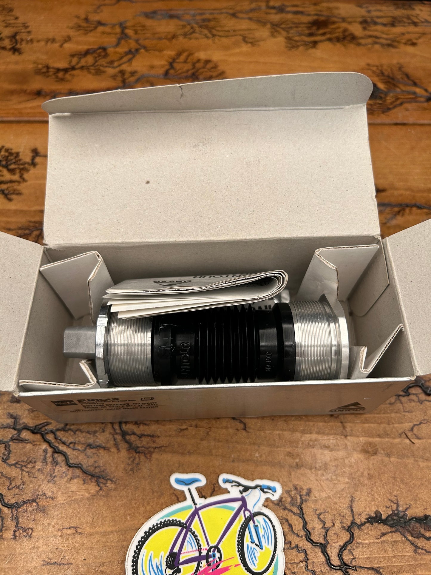 Suntour Superbe Pro Microlite WTB Grease Guard 68x112 Square Taper Bottom Bracket NOS