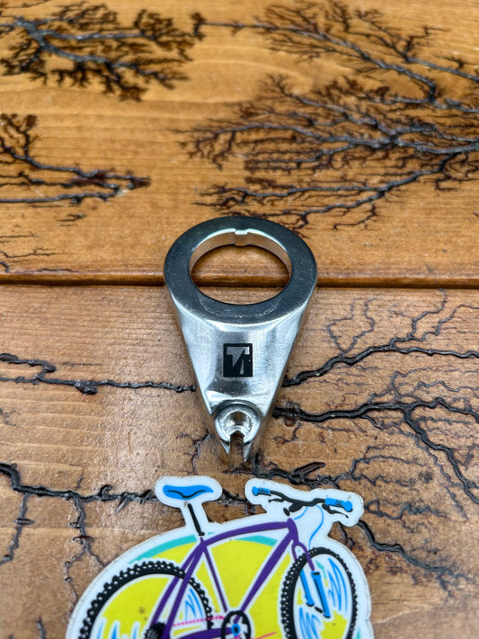 Trek System 1 Inch Threaded Cable Hanger