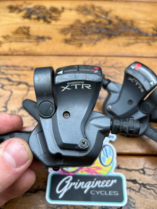 Shimano XTR SL-M951 3x8 Shifters