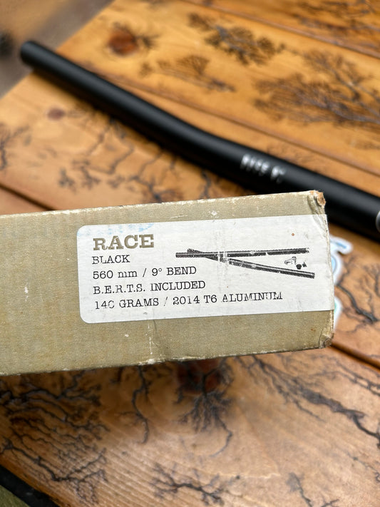 Bontrager Race 9 Degree 560mm Black Handlebar NOS