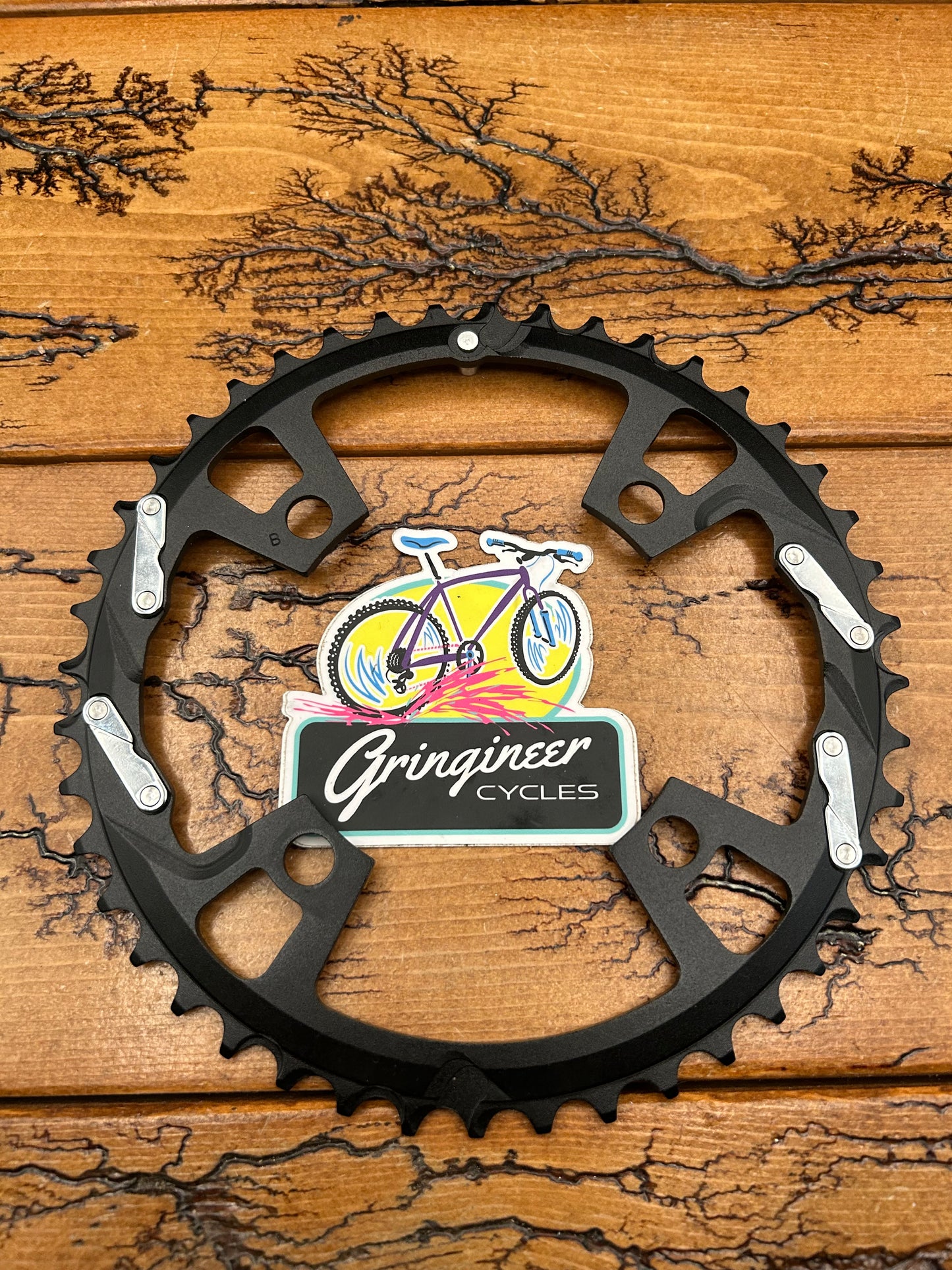 Raceface Evolve 44 Tooth 104 BCD 4 Bolt 9spd Chainring NOS