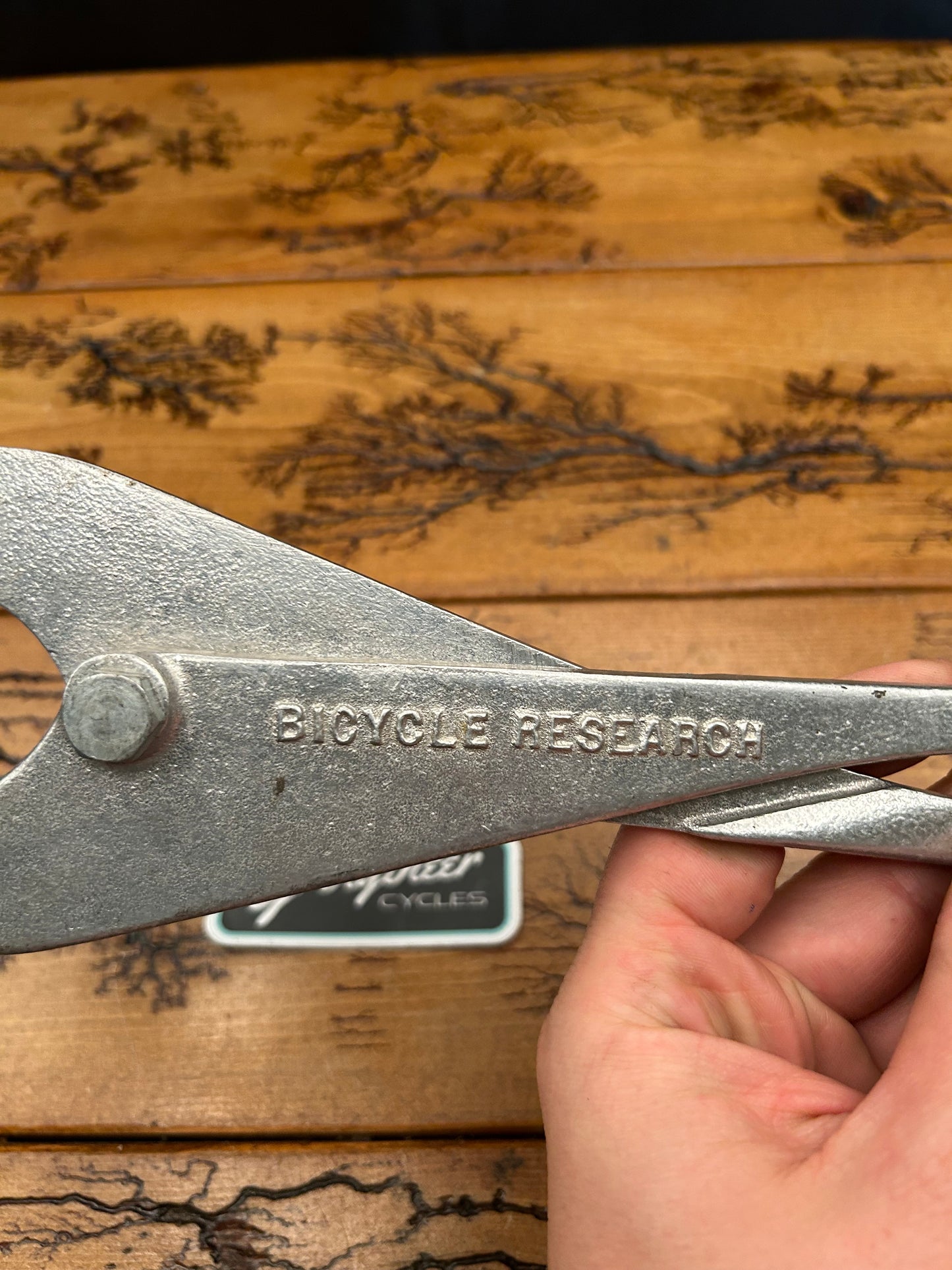 Bicycle Research Tire Seater Pliers