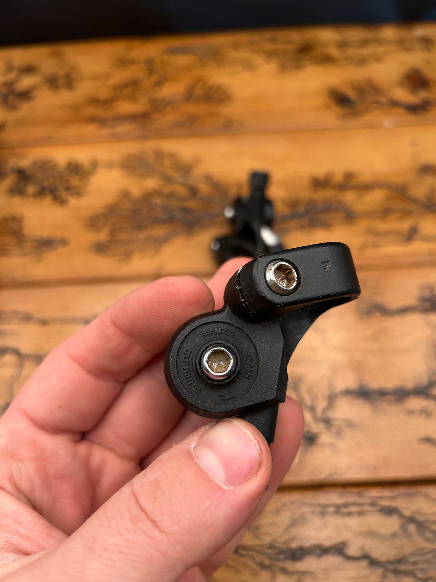 Shimano Deore XT SL-M732 7 Speed Thumb Shifters