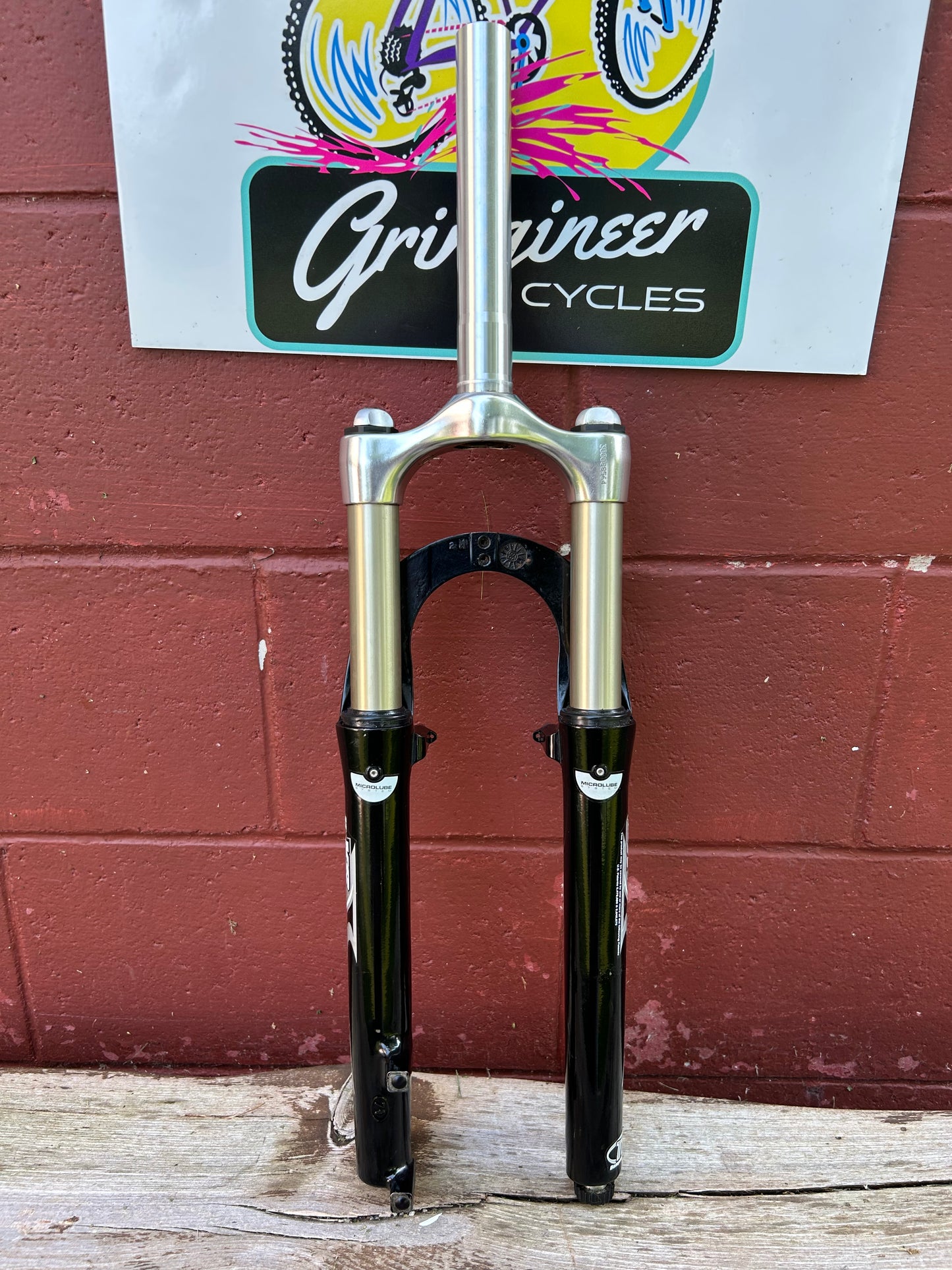 Manitou SX-R 26" Rim Or Disc Brake 1 1/8 Threadless Suspension Fork