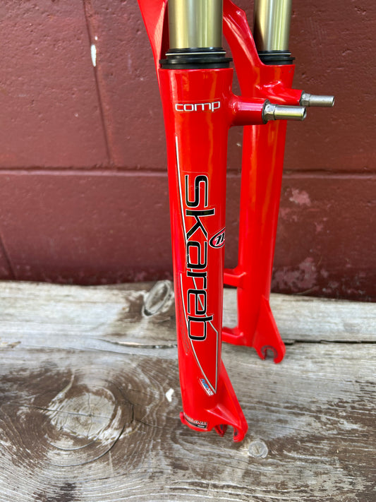 Manitou Skareb Comp 26" Rim or Disc Brake 1 1/8 Threadless Suspension Fork
