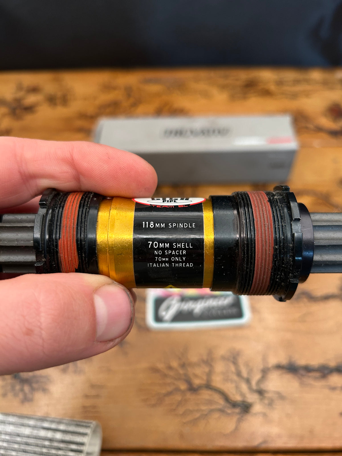 Truvativ Gigapipe Team SL 70x118mm Italian Threaded Bottom Bracket NOS