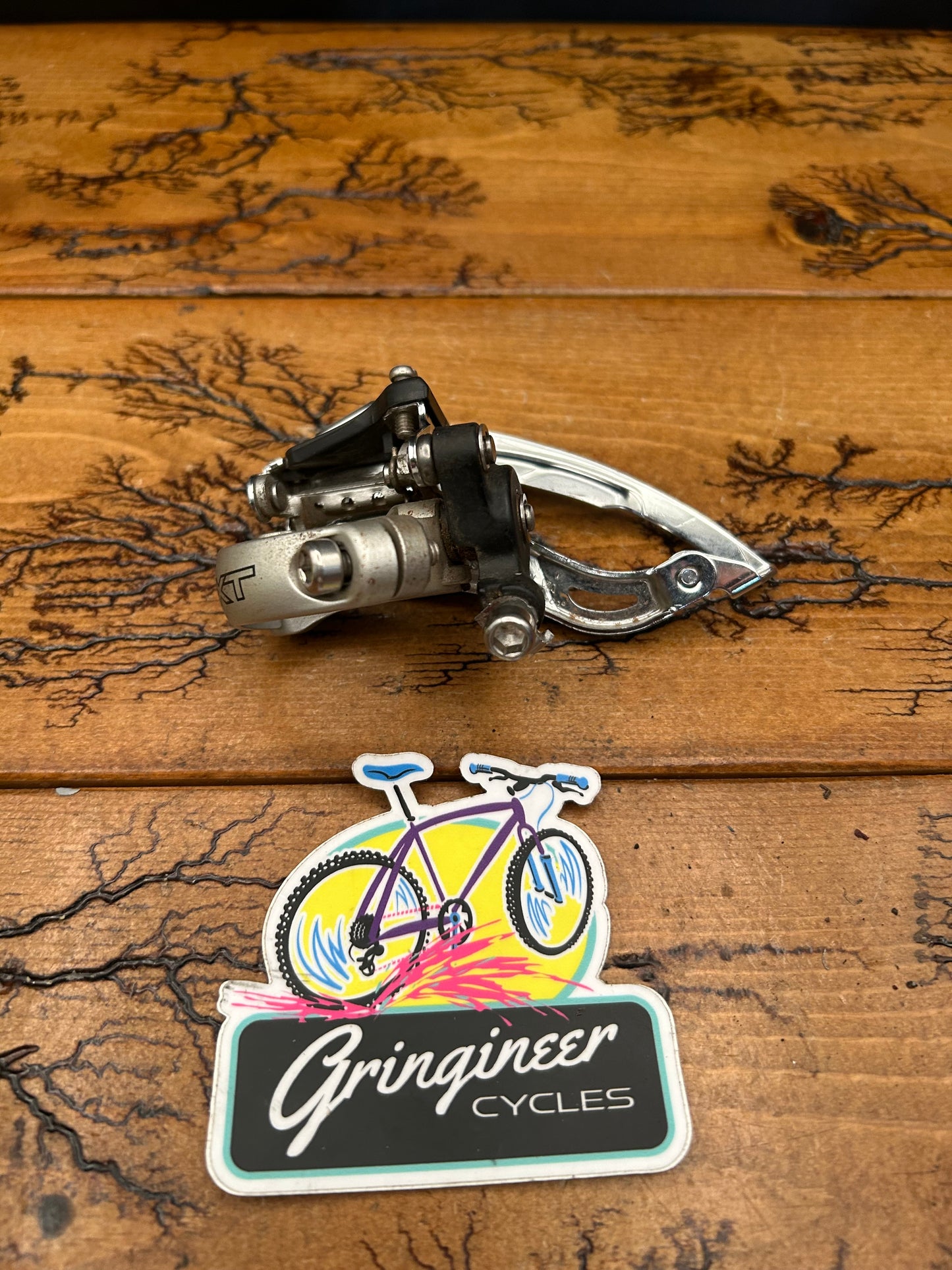 Shimano Deore XT FD-M750 31.8mm Top Pull Front Derailleur