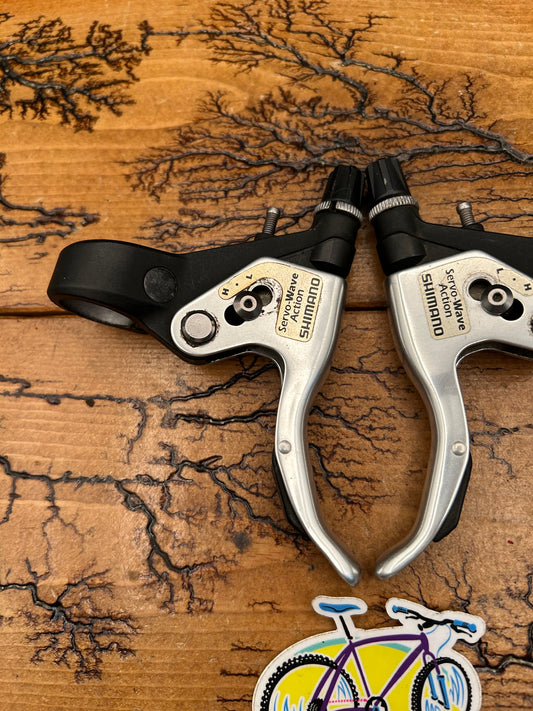 Shimano BL-M600 Servo Wave Brake Levers