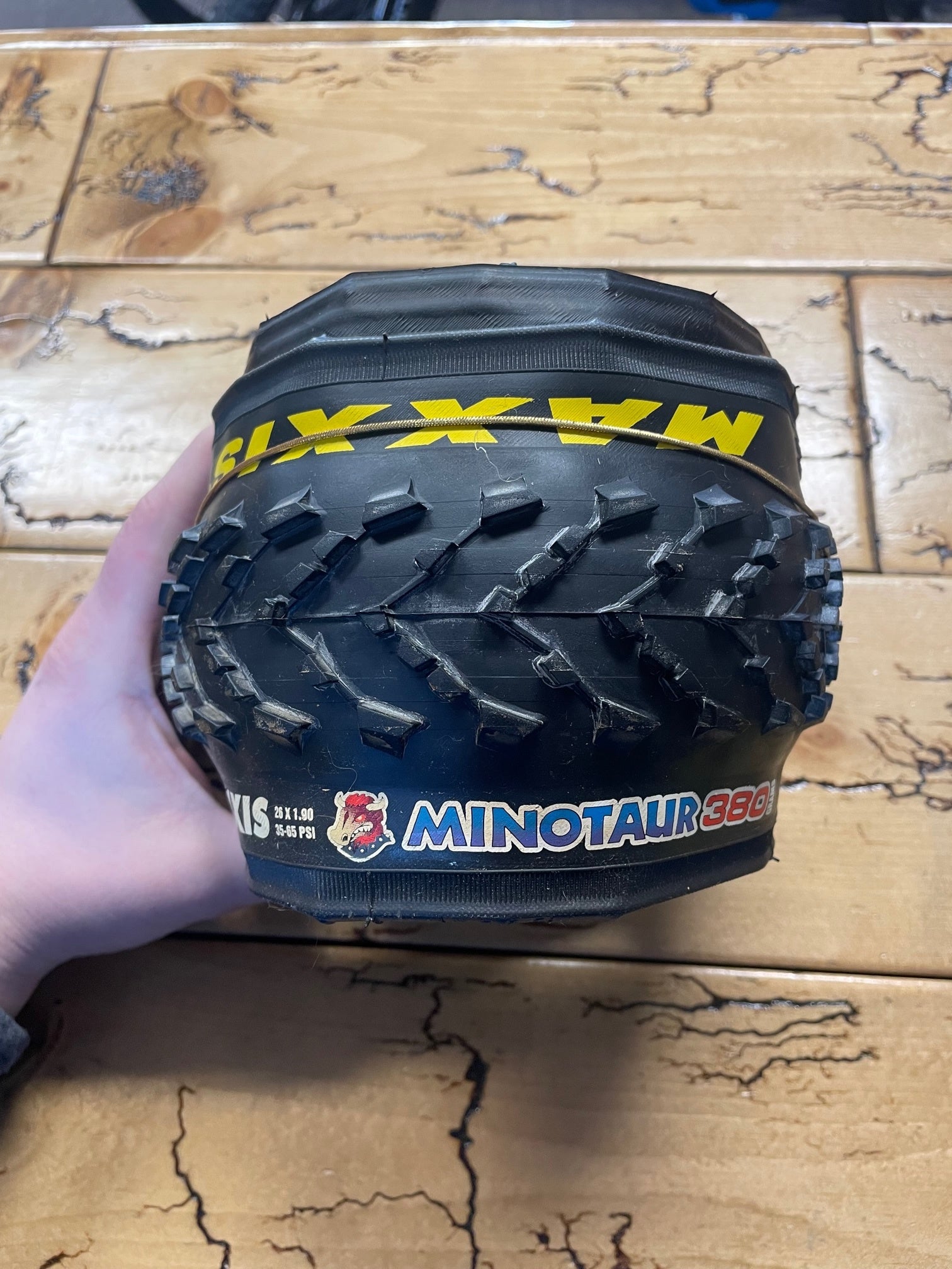 Maxxis Minotaur 380 26x1.9 Tire NOS – Gringineer Cycles