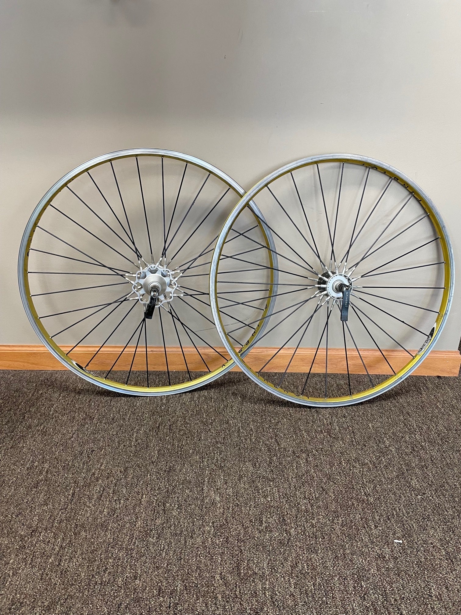 SPINERGY SPOX 完組ホイール 前後セット　26インチ Spinergy Spox 26in Wheelset – Gringineer Cycles