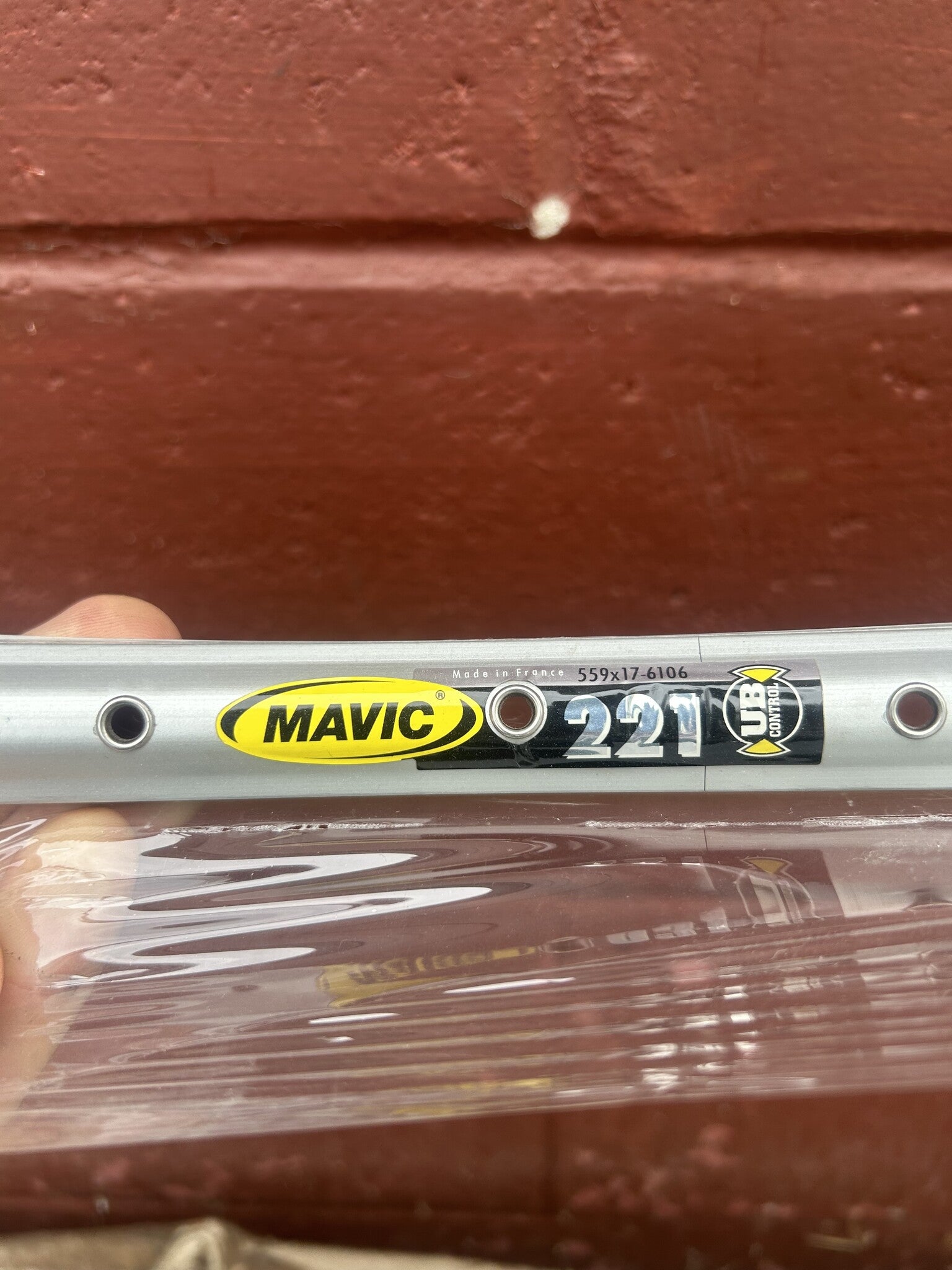 Mavic 221 26 Inch 32 Hole Silver Rim NOS – Gringineer Cycles