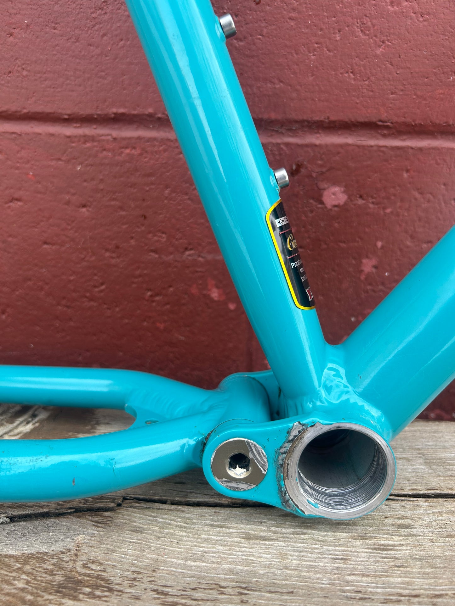 19" Yeti ARC-AS Frame