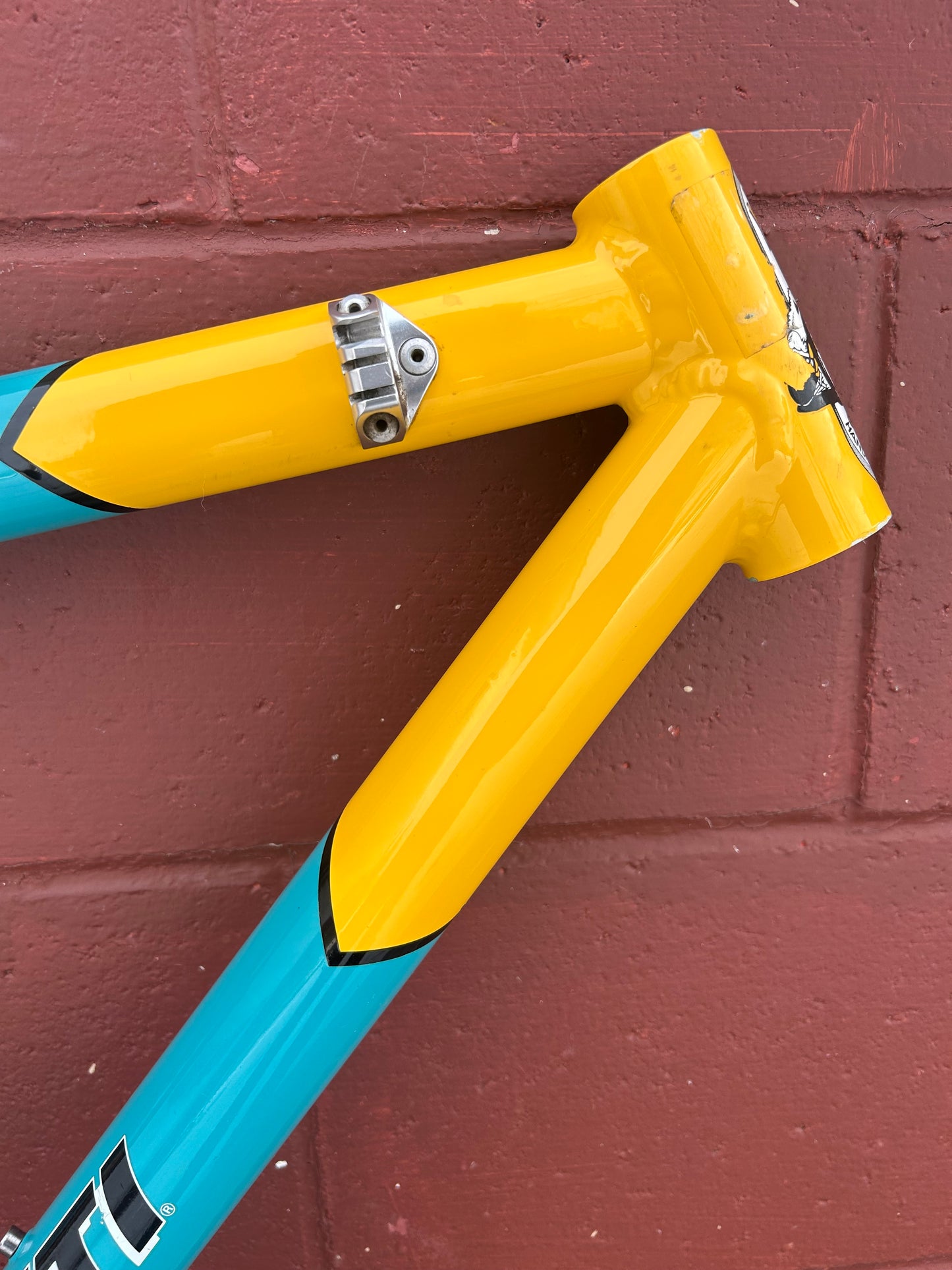 19" Yeti ARC-AS Frame