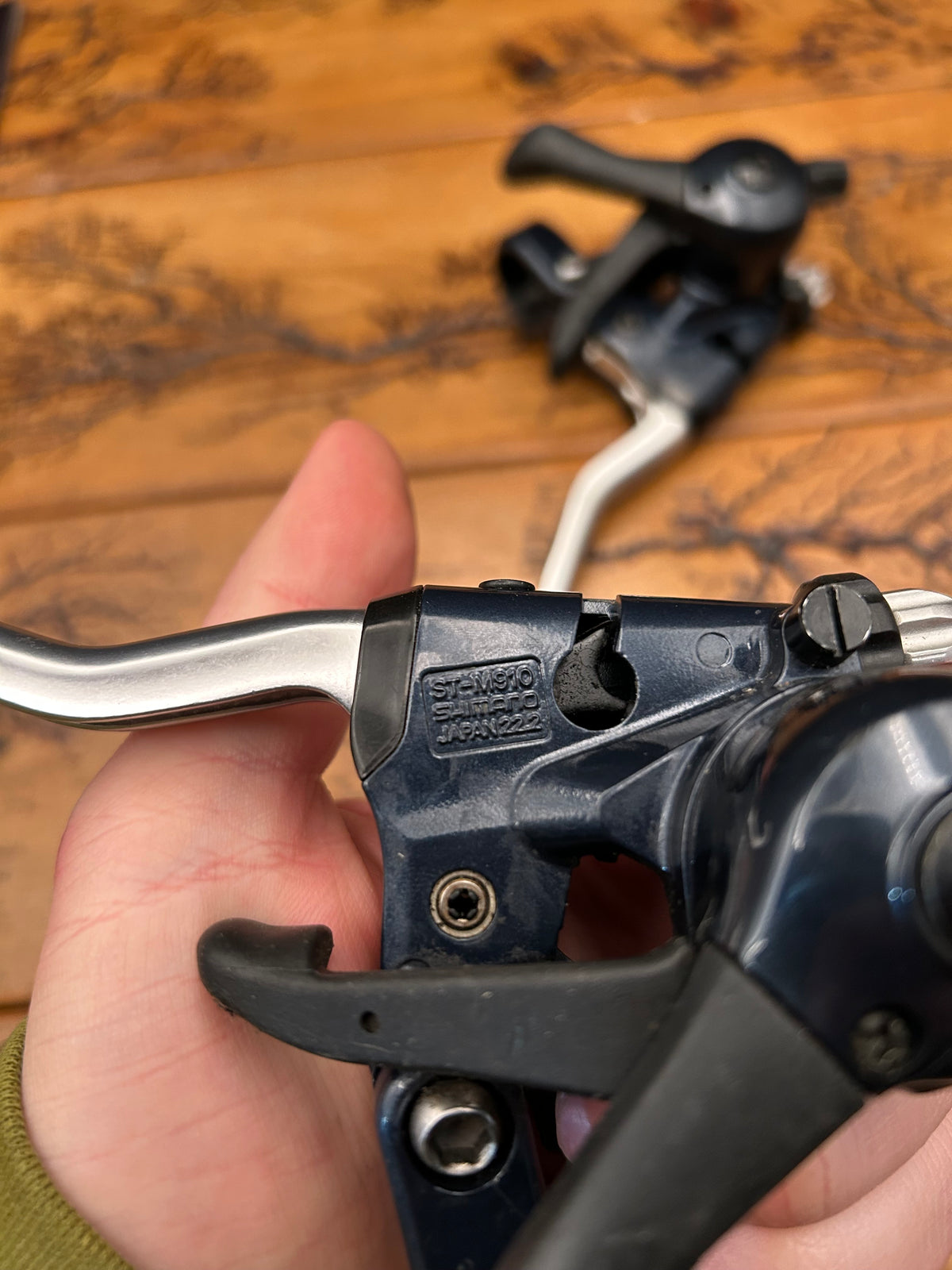 Shimano XTR ST-M910 3x8 Shifters and Brake Levers