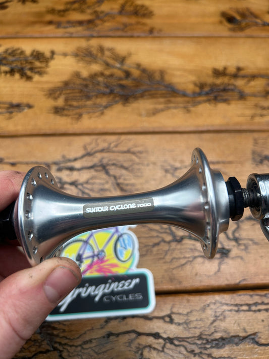 Suntour Cyclone 7000 32 Hole Front Hub With Skewer