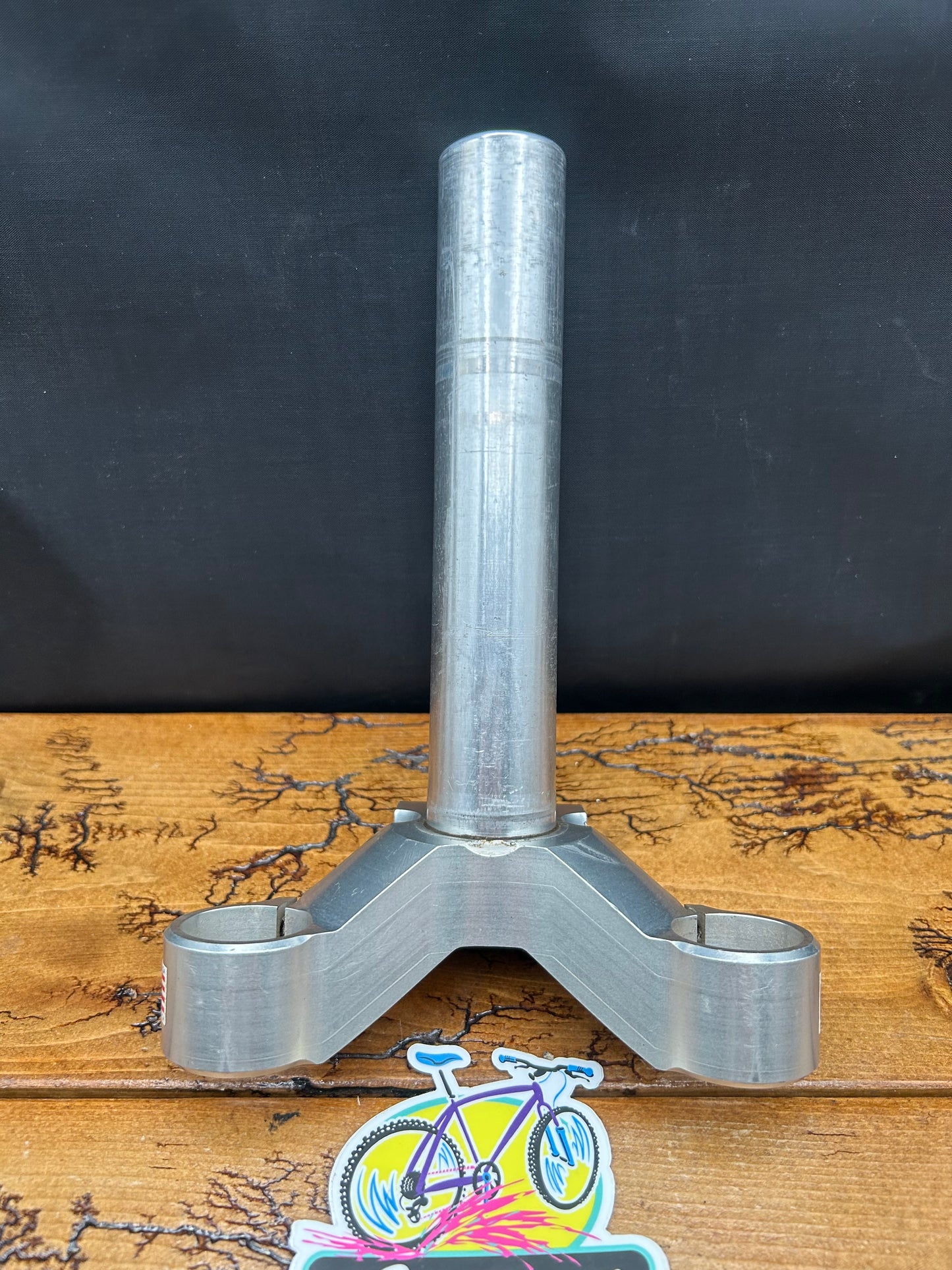 Lawwill Leader 3 1 1/4 Threadless Steerer and Crown