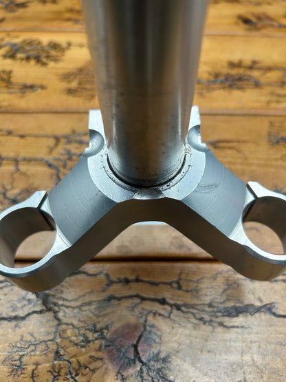 Lawwill Leader 3 1 1/4 Threadless Steerer and Crown