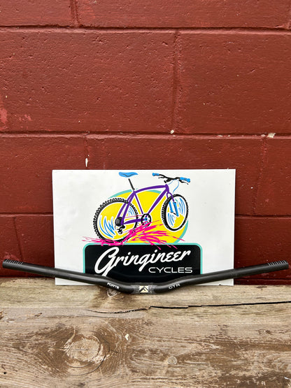 Forte CTR 685mm 25.4mm Carbon Riser Handlebar