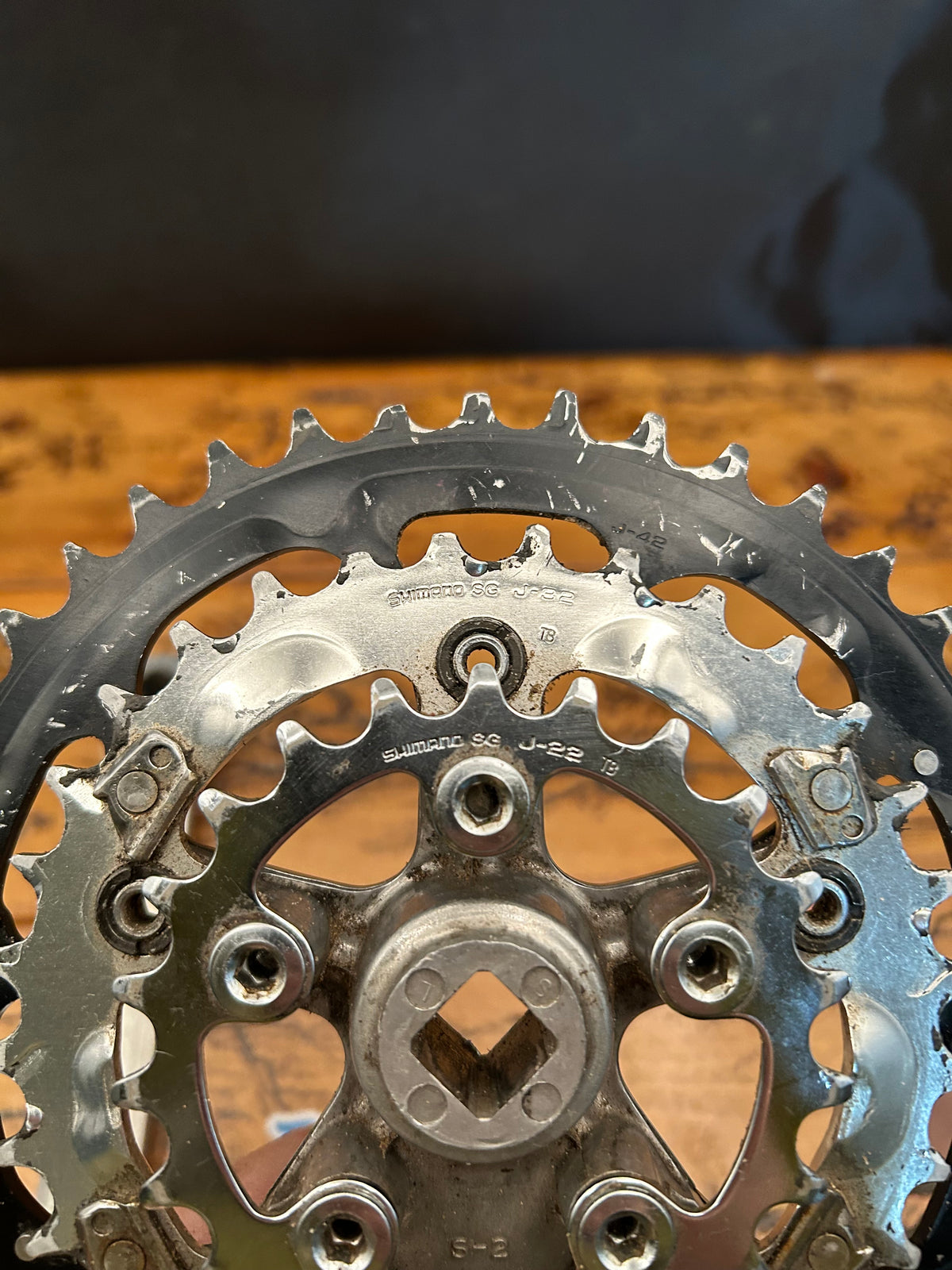 Shimano Deore LX FC-M563 42/32/22 175mm Crankset