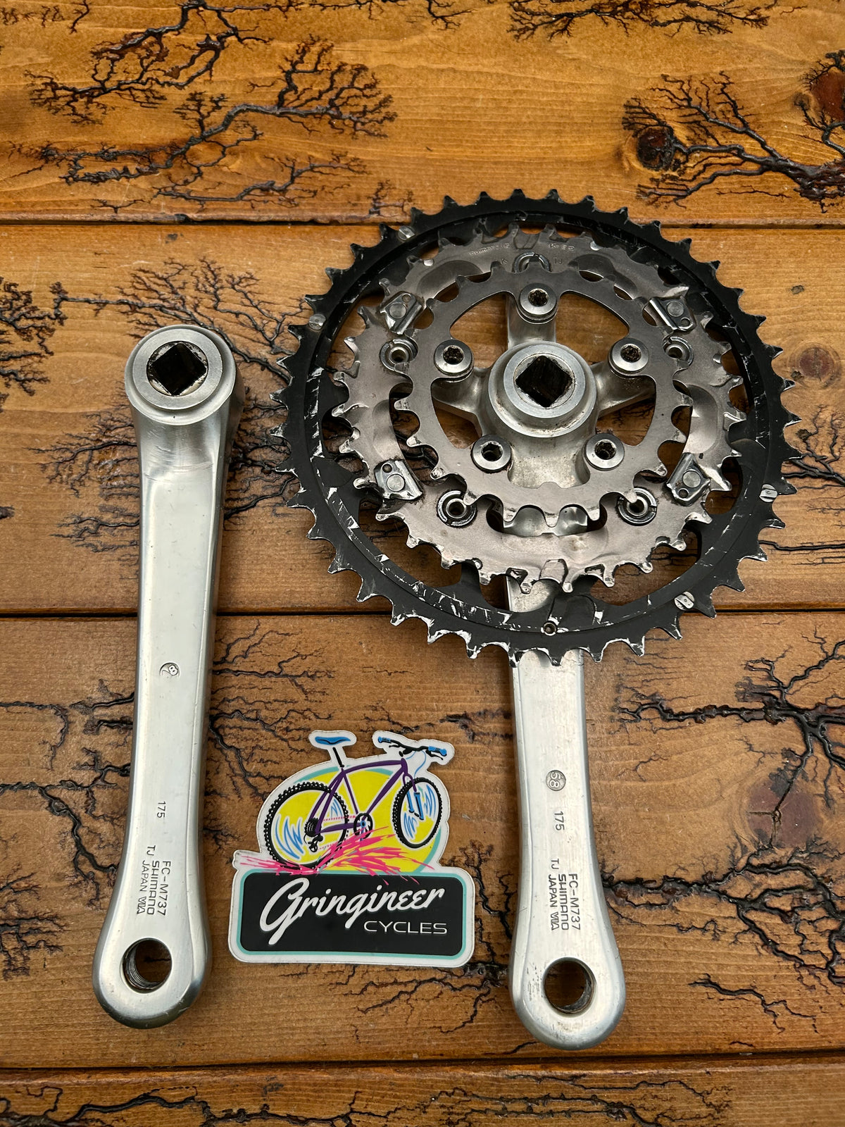 Shimano Deore XT FC-M737 42/32/22 175mm Crankset