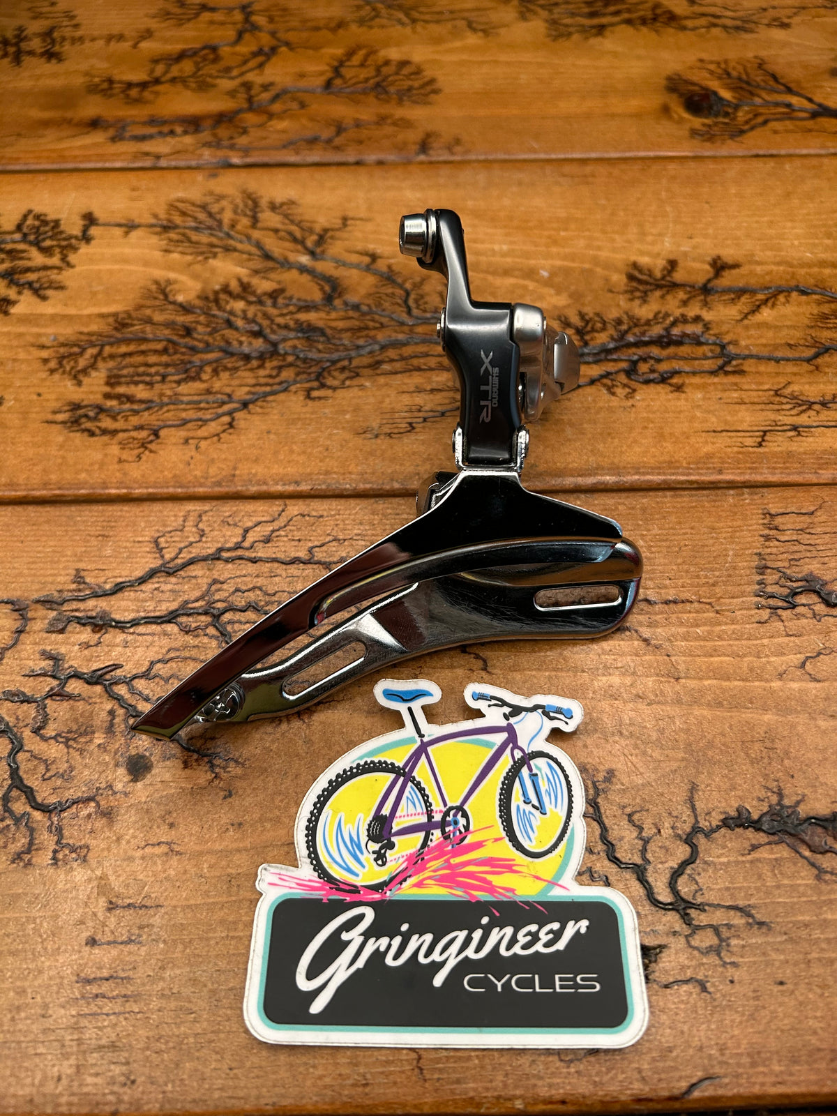 Shimano XTR FD-M900 28.6mm Bottom Pull Front Derailleur