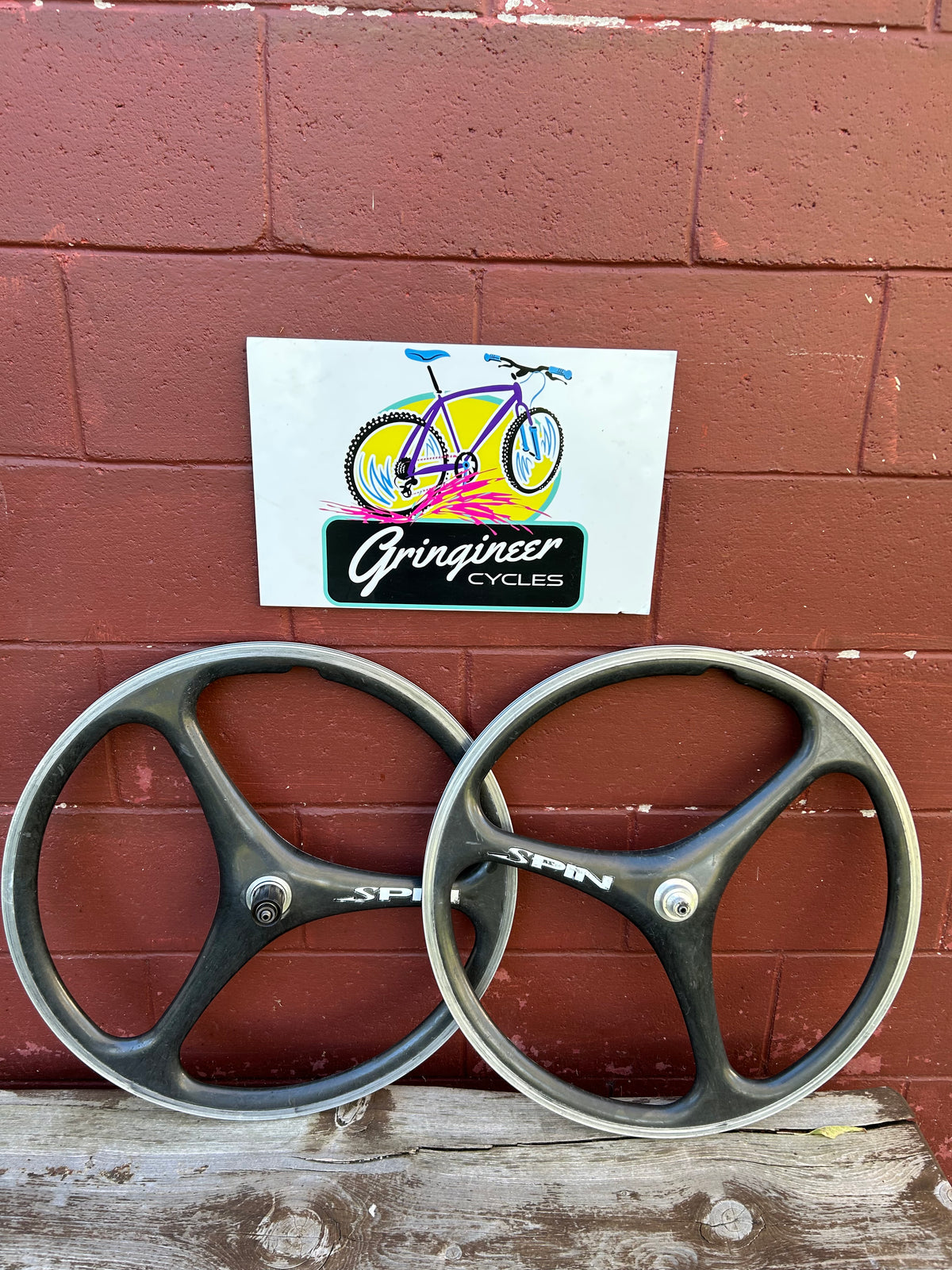 Spin Carbon Tri Spoke 26" Wheelset