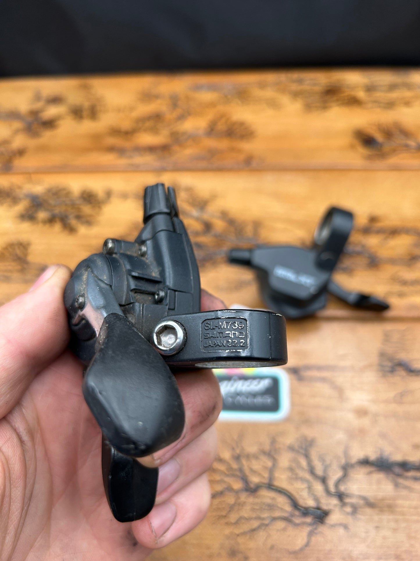 Shimano Deore XT SL-M739 3x8 Shifters