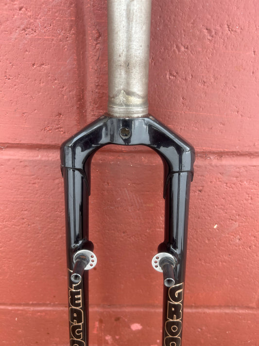 Peacock Groove 700c 1 1/8 Threadless Steel Fork