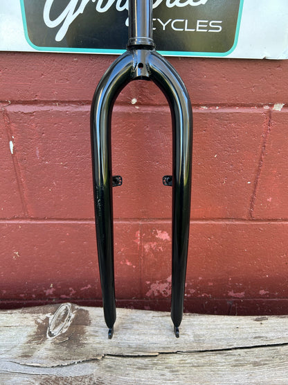 Spinner Black 26" 165mm Of Steerer 1 1/8 Inch Threadless Rigid Fork