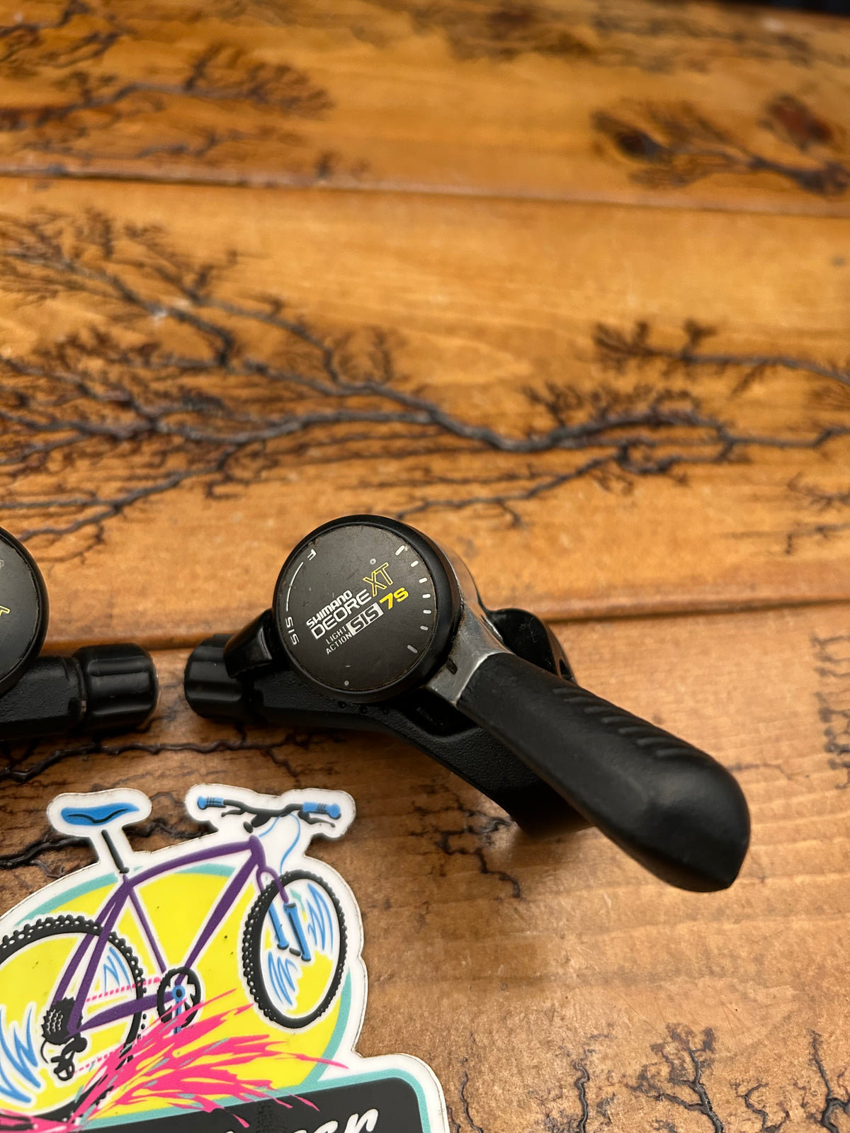 Shimano Deore XT SL-M732 7 Speed Thumb Shifters
