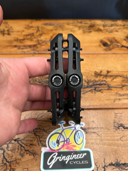 Raceface Chester Black Platform Pedals