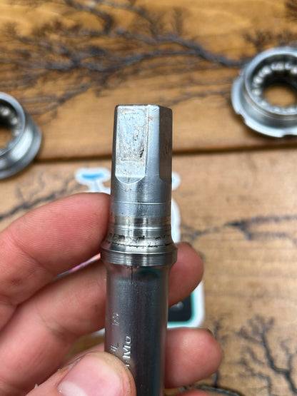 Shimano 68x122.5 English Threaded Square Taper Bottom Bracket