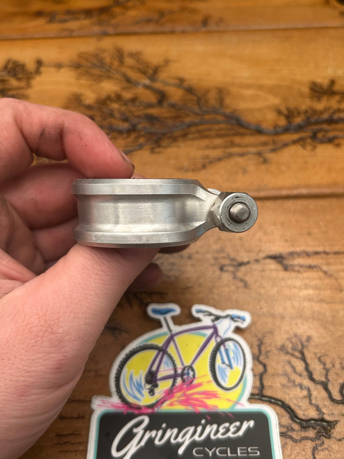 Answer Manitou 38mm Seatpost Clamp