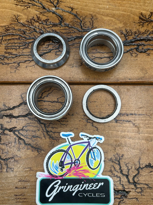 Chris King 1 1/8 Inch Silver Nothreadset Threadless Headset