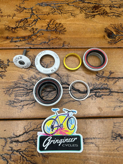 FSA Orbit XL II White 1 1/8 Inch Threadless Headset