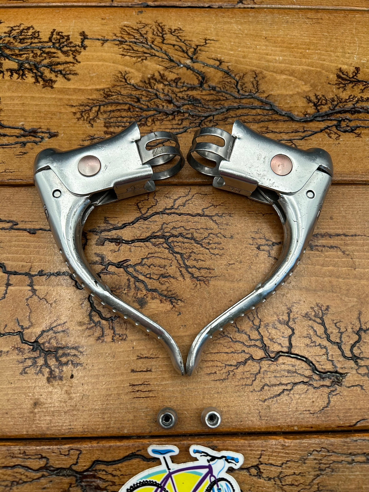 Shimano 600 BL-6208 Brake Levers