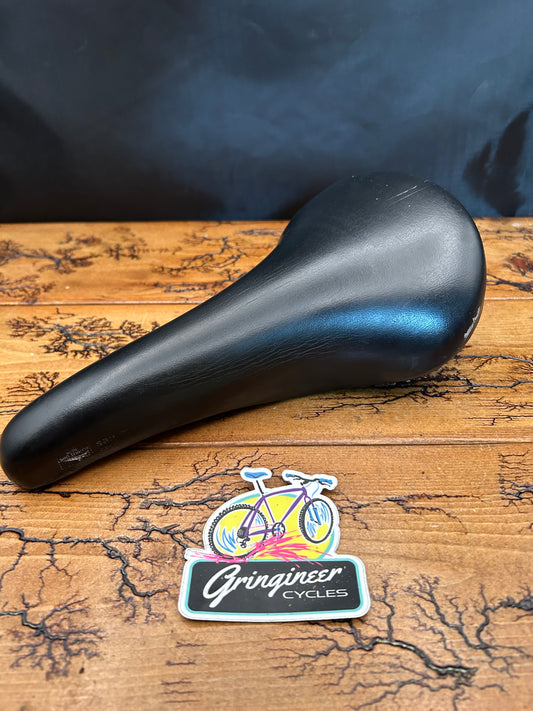Selle San Marco Professional Saddle