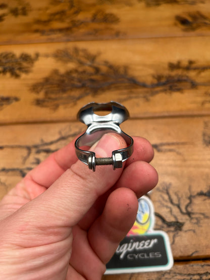 Campagnolo 632 Umbrella Pump Clip v1 (pre-CPSC)