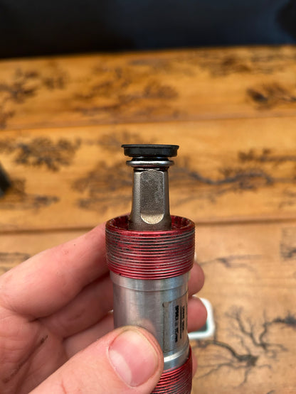 Raceface Taperlock 73x114 Square Taper Bottom Bracket