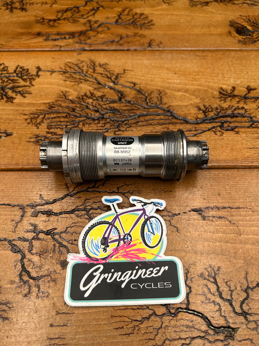 Shimano XTR BB-M952 116mm Octalink V1 Bottom Bracket