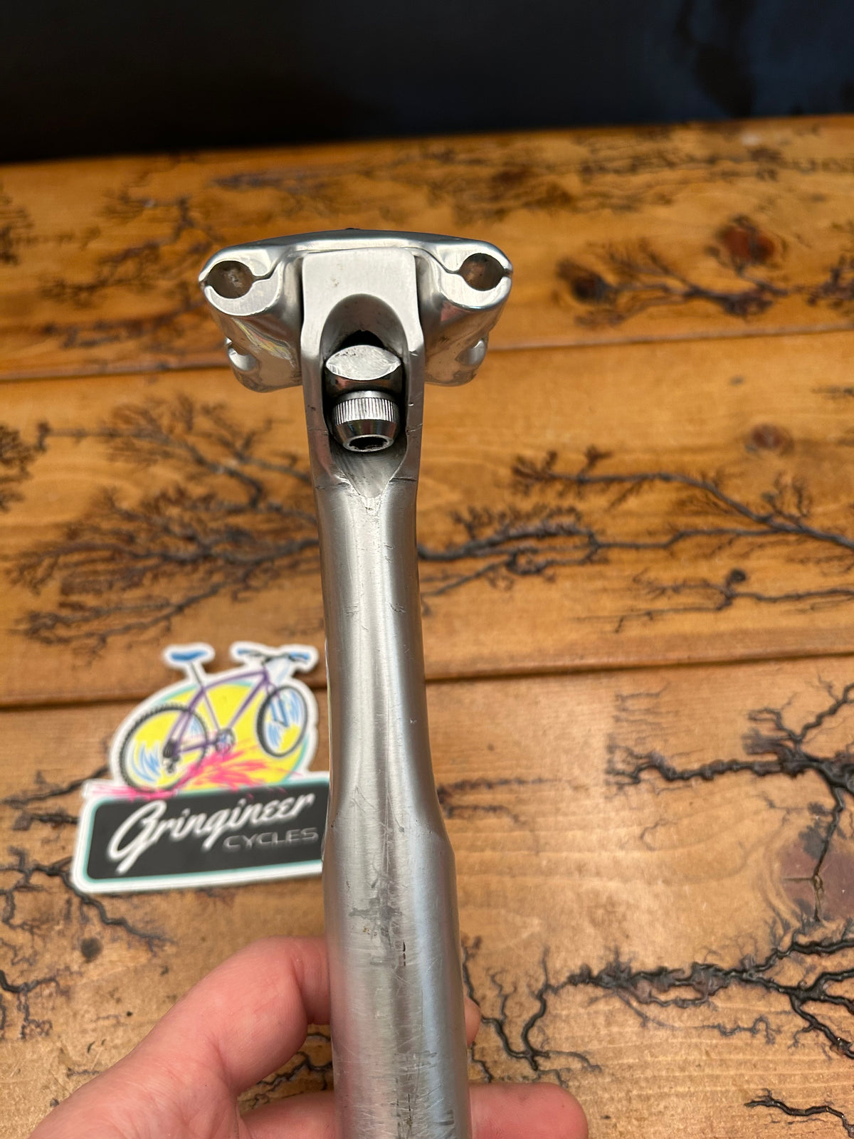 Shimano Dura Ace SP-7400-B Aero 27.2mm Seatpost