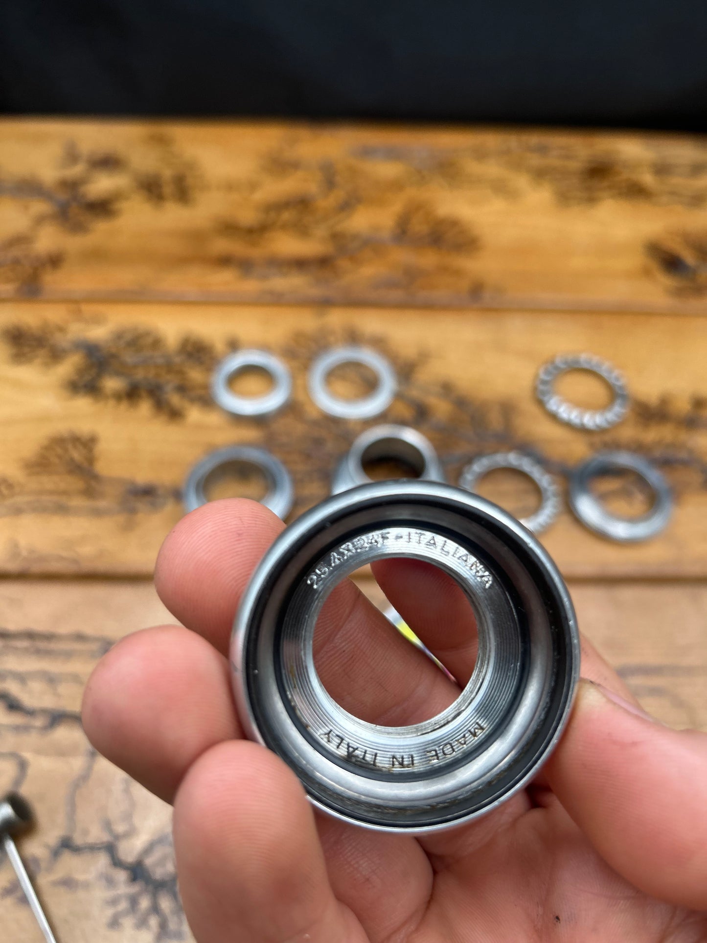 Campagnolo Super Record 4041 1 Inch Threaded Headset