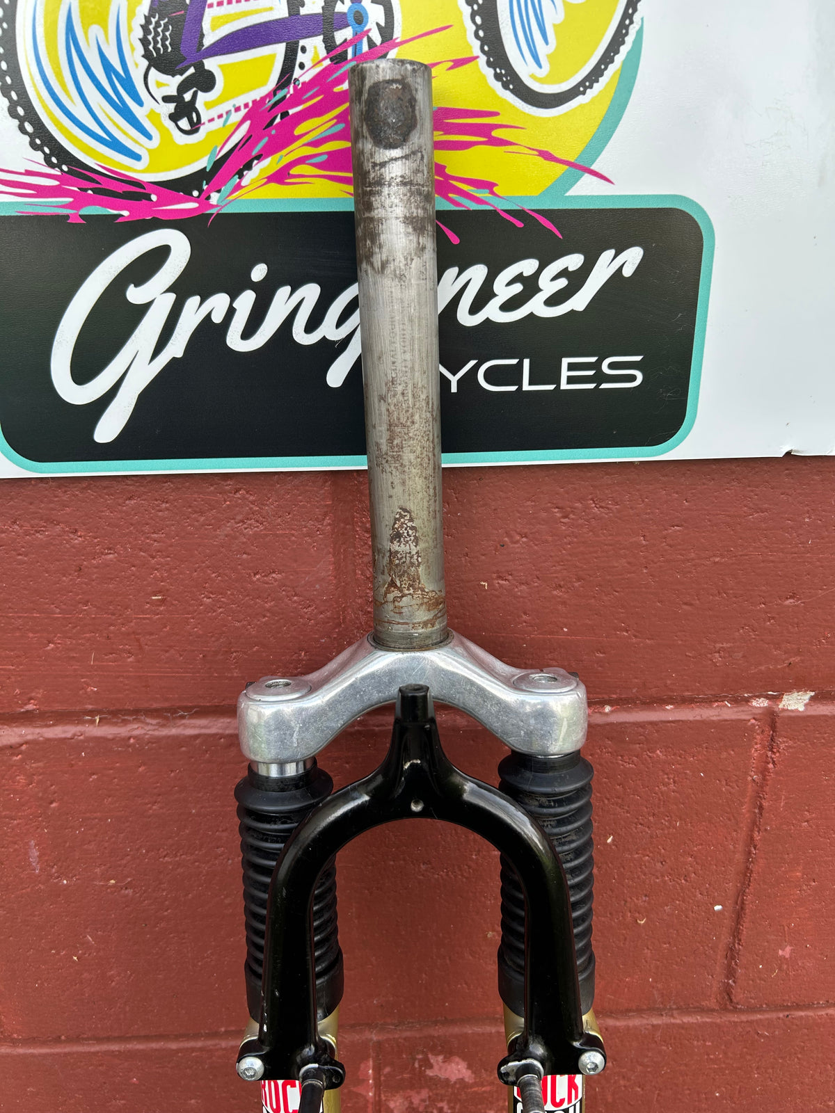 Rock Shox Mag 10 26" 1 1/8 Inch Threadless Suspension Fork