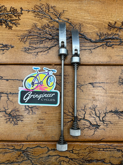 Curve Silver Titanium Quick Release Skewer Set