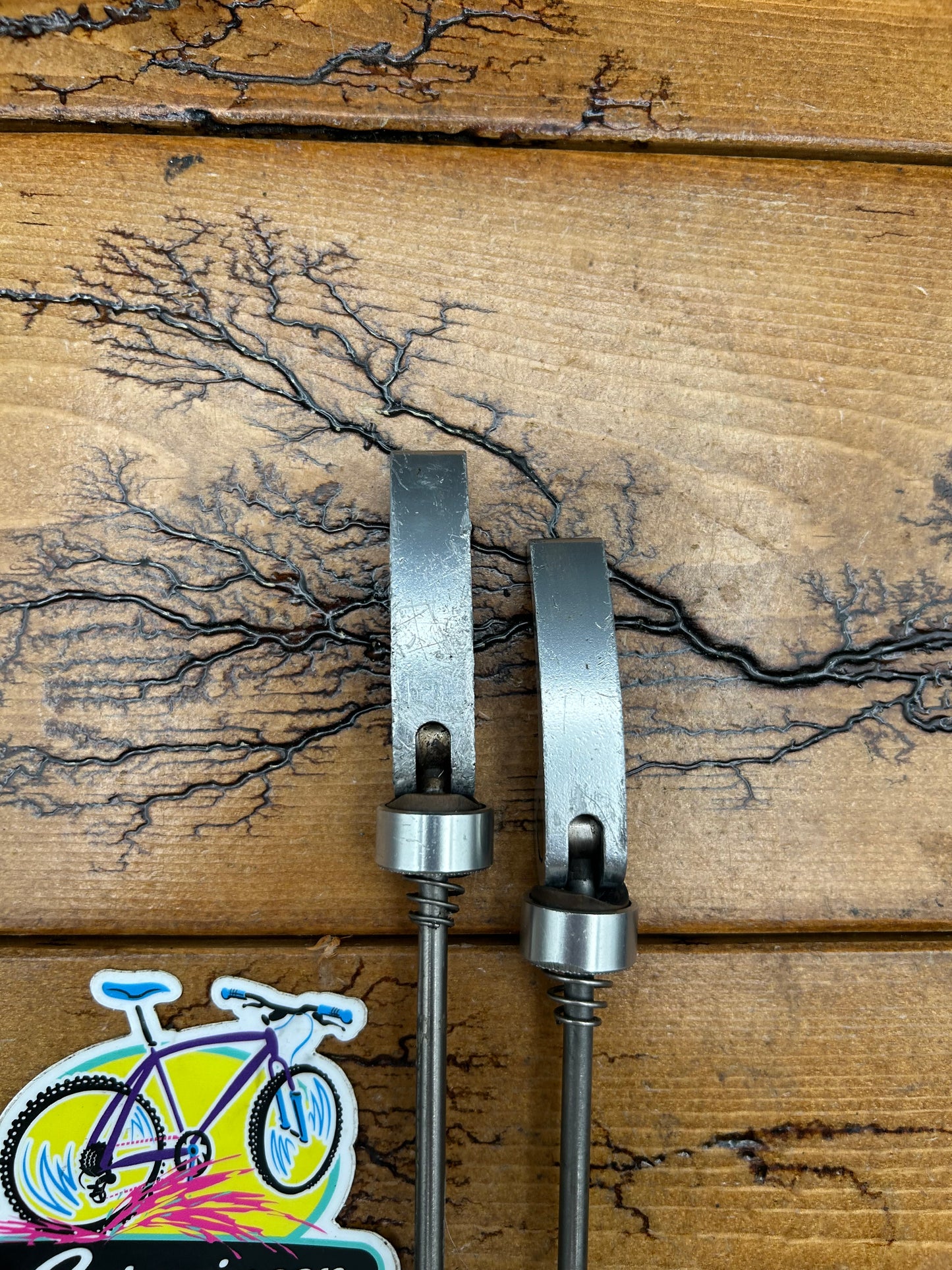 Curve Silver Titanium Quick Release Skewer Set