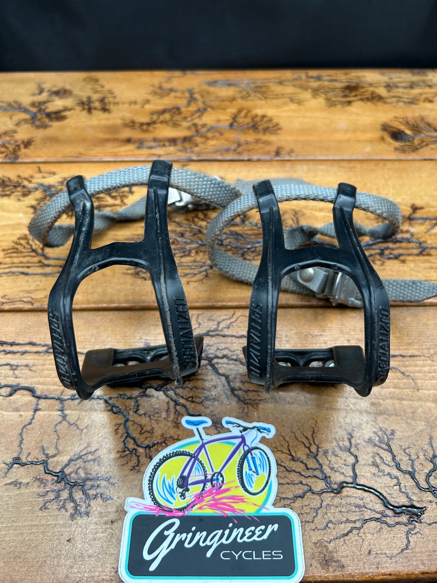 Specialized Medium Plastic Toe Cages and Toe Straps