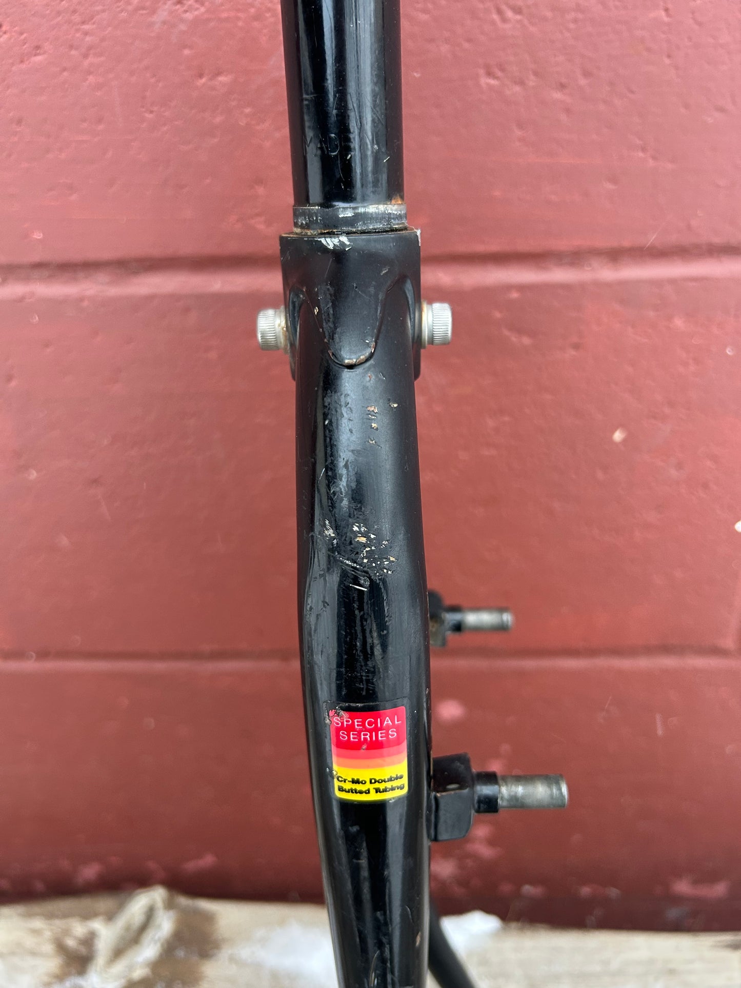 Specialized Stumpjumper 1 Inch Threaded 26" Fork