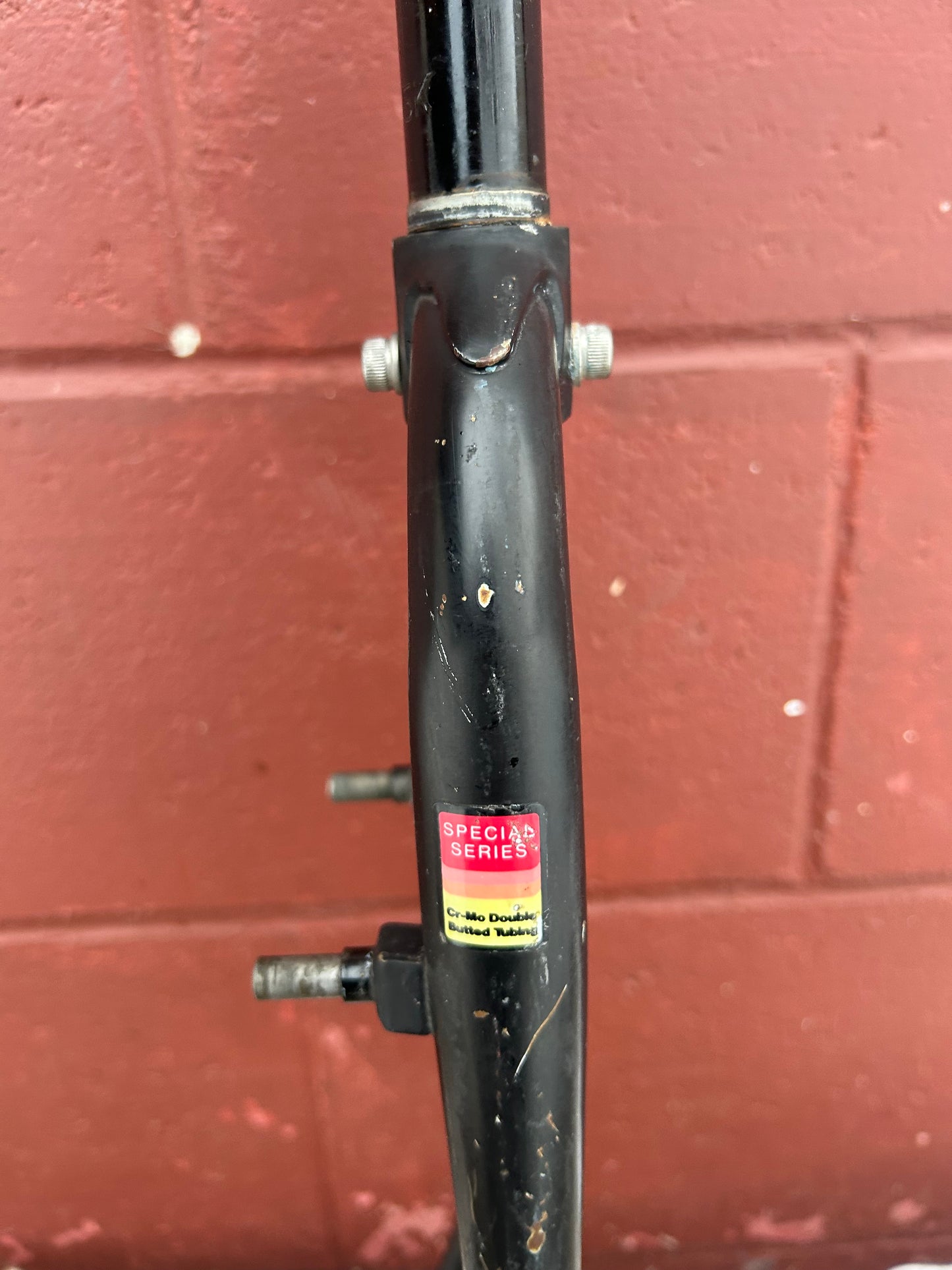 Specialized Stumpjumper 1 Inch Threaded 26" Fork